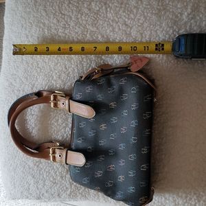 Dooney & Bourke small satchel